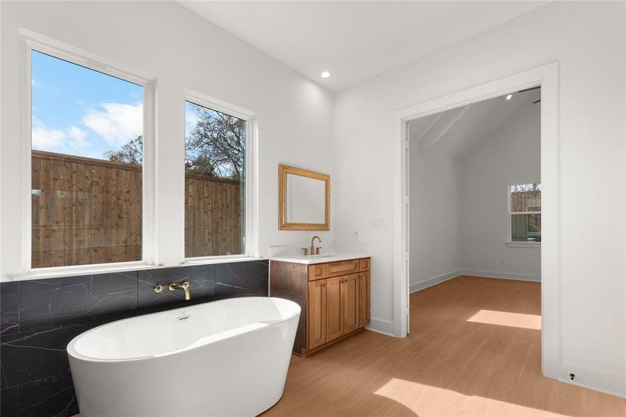 Furnished interior view inside a new home in , Sherman (Image 17).