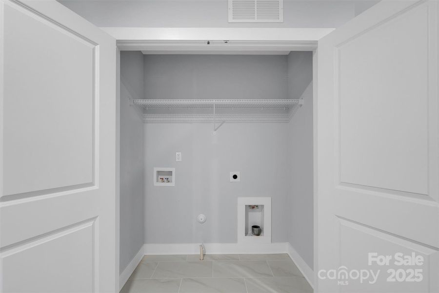 Spacious, unfurnished interior of a new home in , Charlotte (Image 37).