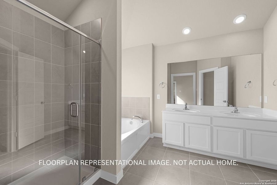 Furnished interior view inside a new home in Cinco Lakes, San Antonio (Image 10).