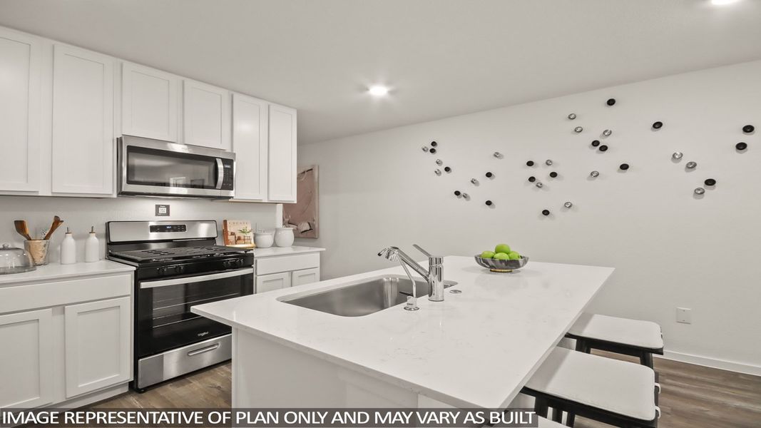 Furnished interior view inside a new home in Lexington Heights, Willis (Image 12).