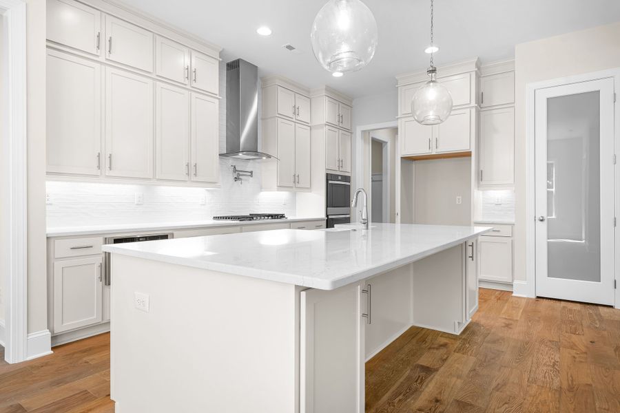 Representative furnished interior of a home built from the Davidson by Greybrook Homes in Shepherds Trace, Clover (Image 23). Representative furnished interior of a home built from the Davidson by Greybrook Homes in Shepherds Trace, Clover (Image 23).