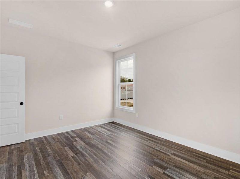 Spacious, unfurnished interior of a new home in , Mansfield (Image 22).