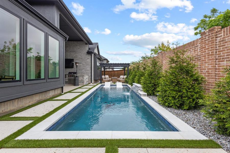 GORGEOUS Riverbend Sandler pool to enjoy during the hot summer say!