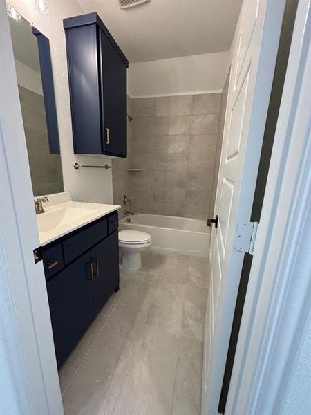 Furnished interior view inside a new home in , Frisco (Image 3).