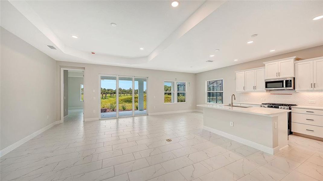 Spacious, unfurnished interior of a new home in Grand Park, Sarasota (Image 33). Spacious, unfurnished interior of a new home in Grand Park, Sarasota (Image 33).