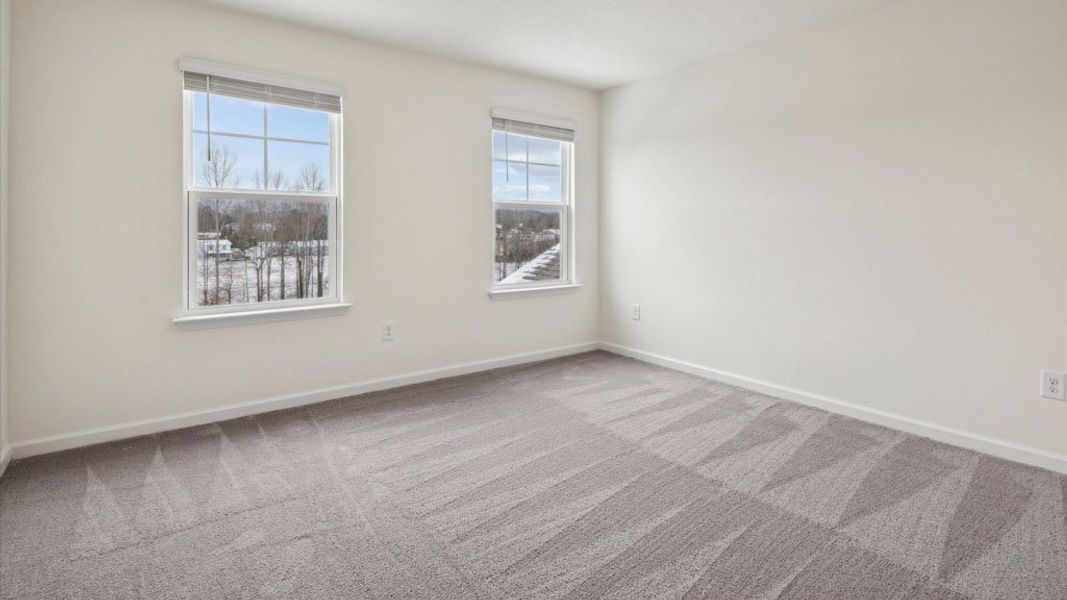 Spacious, unfurnished interior of a new home in Catlett Cove, Knoxville (Image 16).