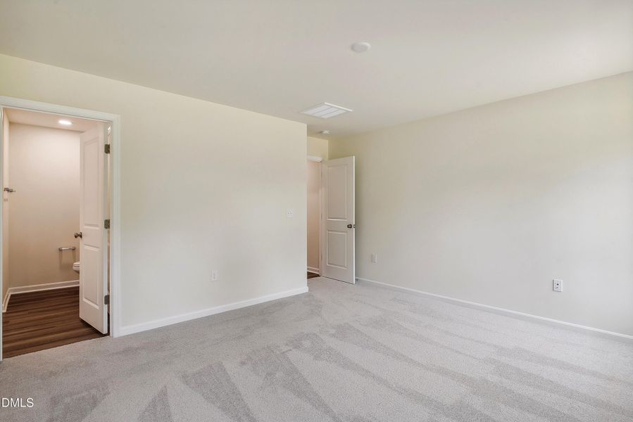 Triumph - primary bedroom