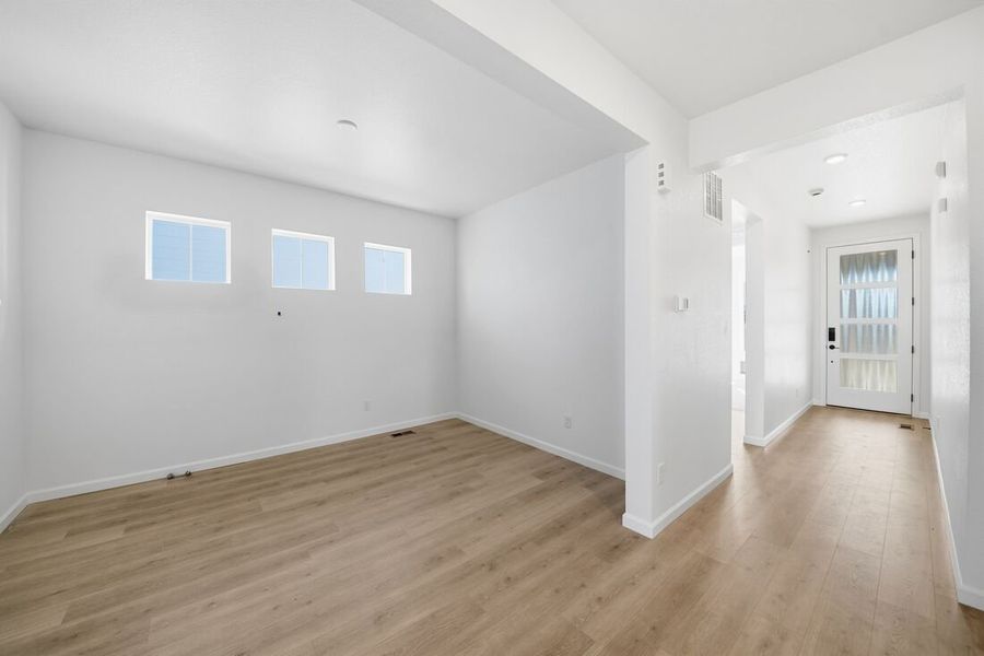 Spacious, unfurnished interior of a new home in Sterling Ranch Ascent Village, Littleton (Image 14). Spacious, unfurnished interior of a new home in Sterling Ranch Ascent Village, Littleton (Image 14).