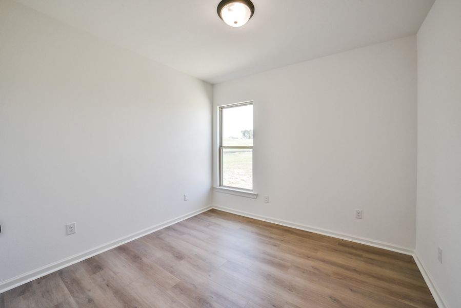 Spacious, unfurnished interior of a new home in Mostyn Springs, Magnolia (Image 30).