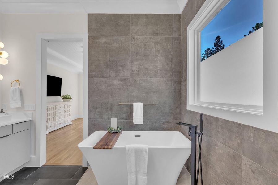 39-1120 Springdale Dr-32