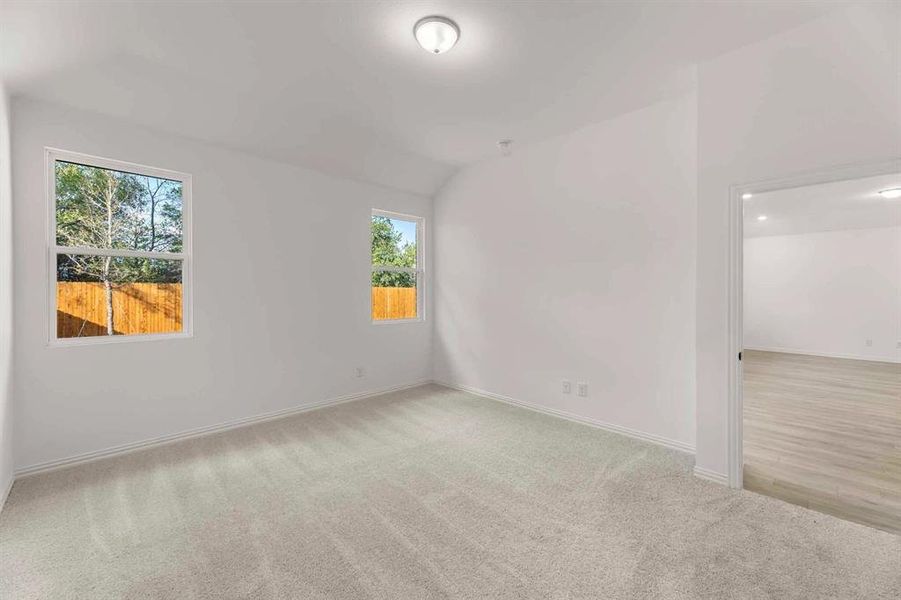 Spacious, unfurnished interior of a new home in Monticello Park, Princeton (Image 18).