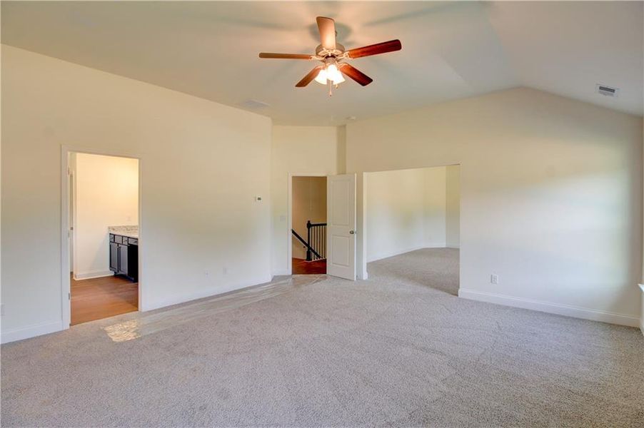 Spacious, unfurnished interior of a new home in , Covington (Image 38).