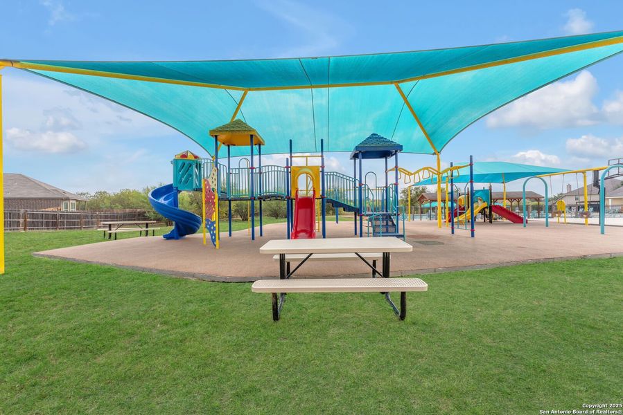 Community amenities in Saddle Creek Ranch, Cibolo (Image 43). Community amenities in Saddle Creek Ranch, Cibolo (Image 43).