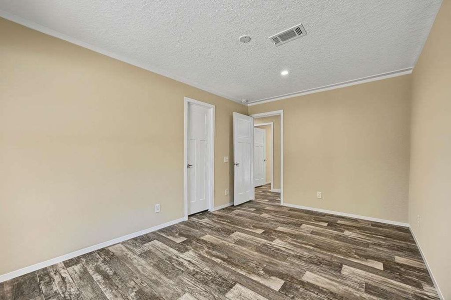Spacious, unfurnished interior of a new home in , Eatonton (Image 16).