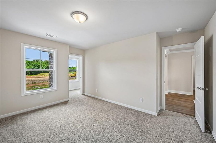 Spacious, unfurnished interior of a new home in Mallard’s Landing, Jefferson (Image 22).