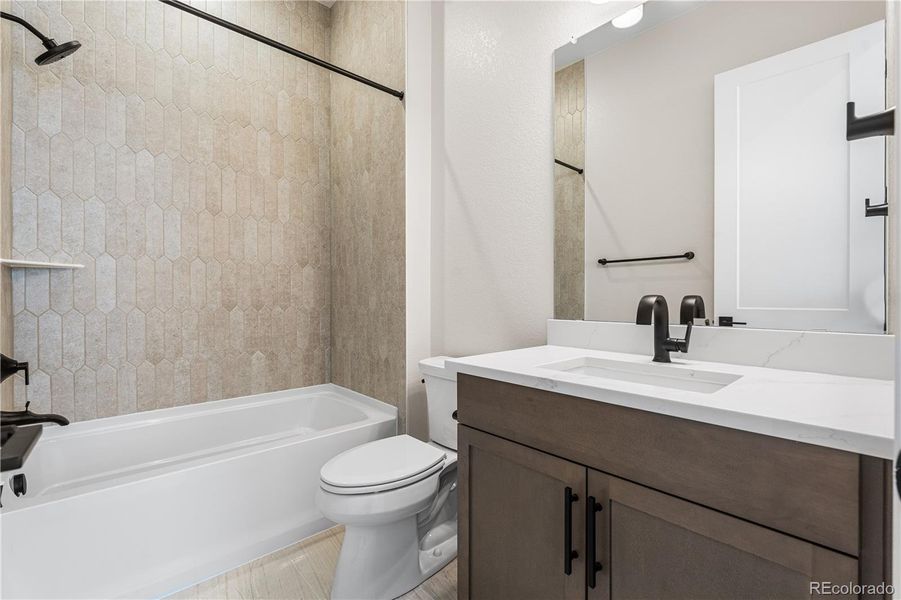 Furnished interior view inside a new home in Retreat at The Canyons, Castle Pines (Image 5).
