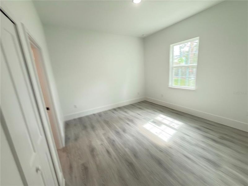Spacious, unfurnished interior of a new home in , Ocala (Image 38).