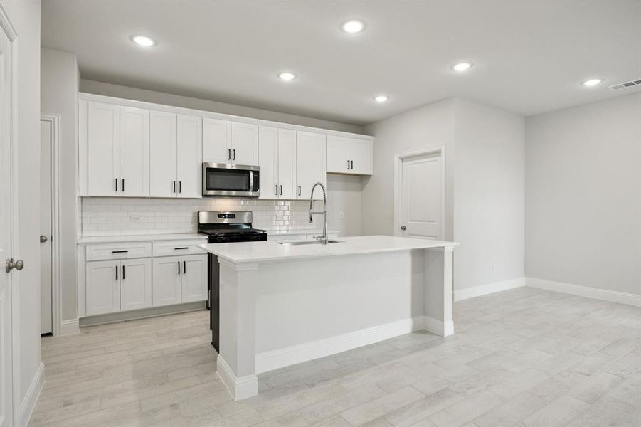 Furnished interior view inside a new home in Santorini, Seagoville (Image 6). Furnished interior view inside a new home in Santorini, Seagoville (Image 6).