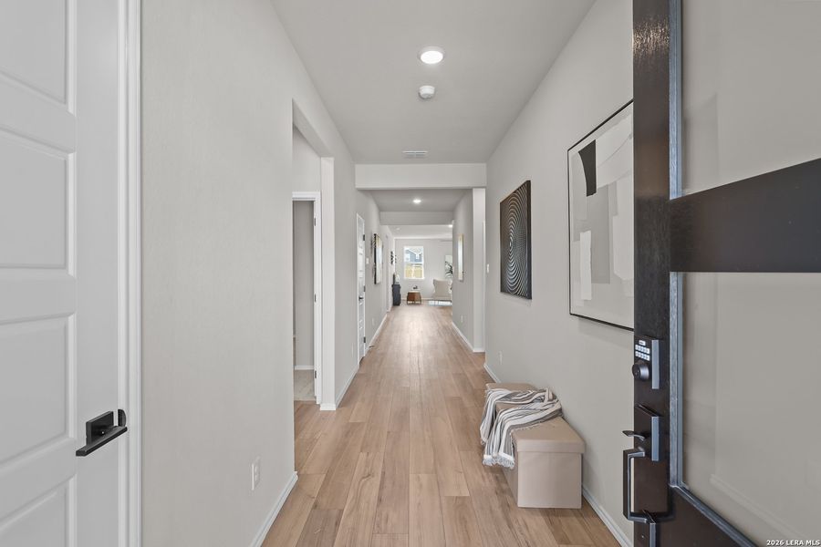 Furnished interior view inside a new home in Hannah Heights, Seguin (Image 39).