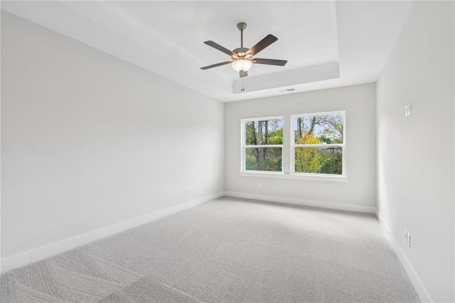 Spacious, unfurnished interior of a new home in Havencroft, Woodstock (Image 15).