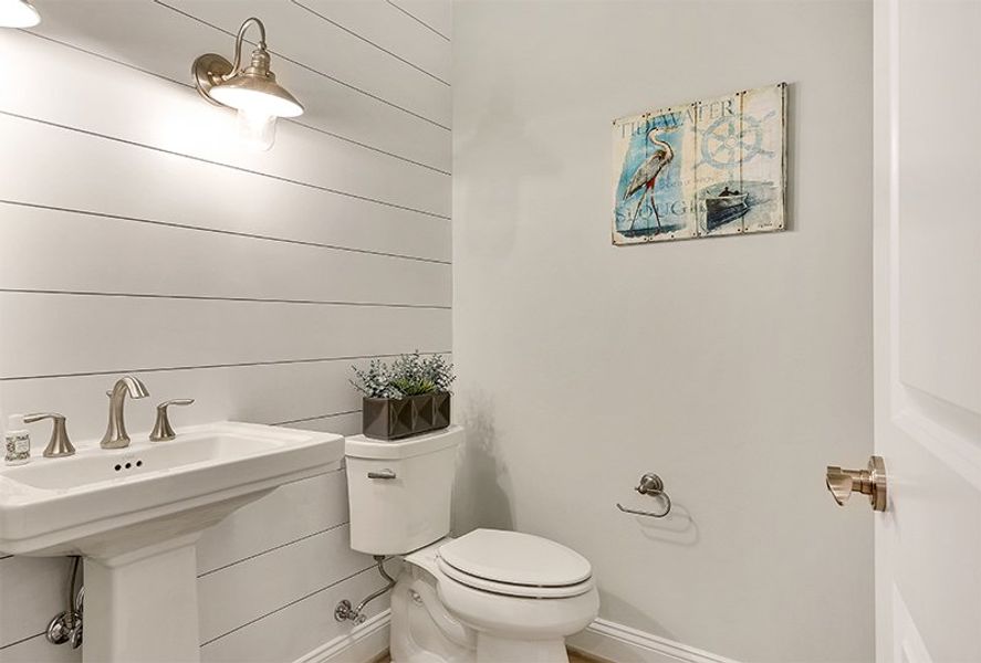 Bar Harbour I, Powder Room Bar Harbour I, Powder Room