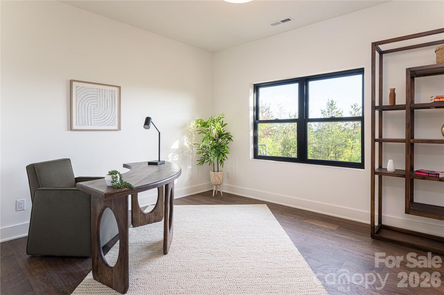 Lower guest bedroom 3