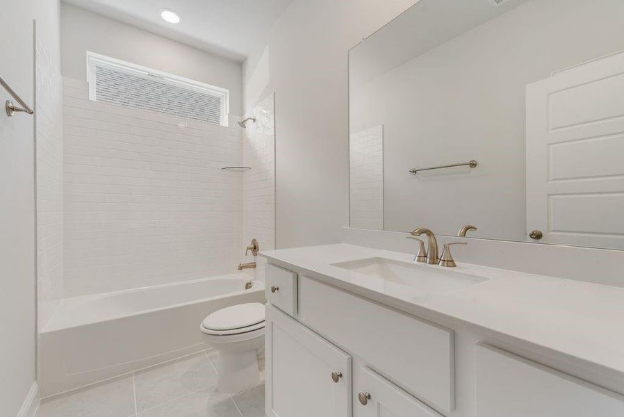 Furnished interior view inside a new home in Walden Pond, Forney (Image 13).