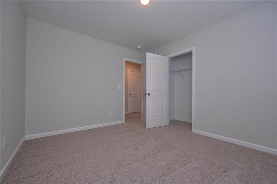 Spacious, unfurnished interior of a new home in , Villa Rica (Image 17).