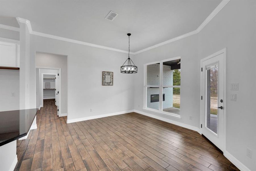 Spacious, unfurnished interior of a new home in , Waxahachie (Image 20).