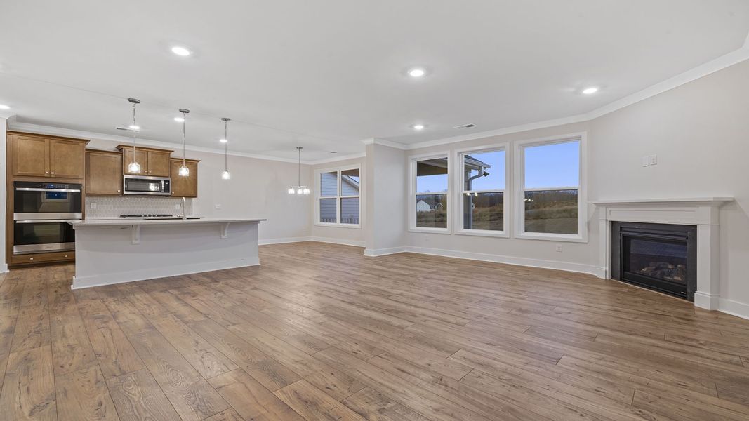 Spacious, unfurnished interior of a new home in Harrison Valley, Simpsonville (Image 19).