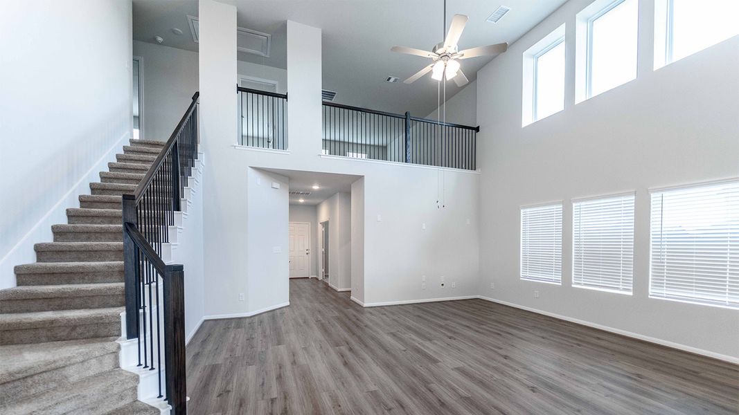 Spacious, unfurnished interior of a new home in Grande Estates, Bertram (Image 20).