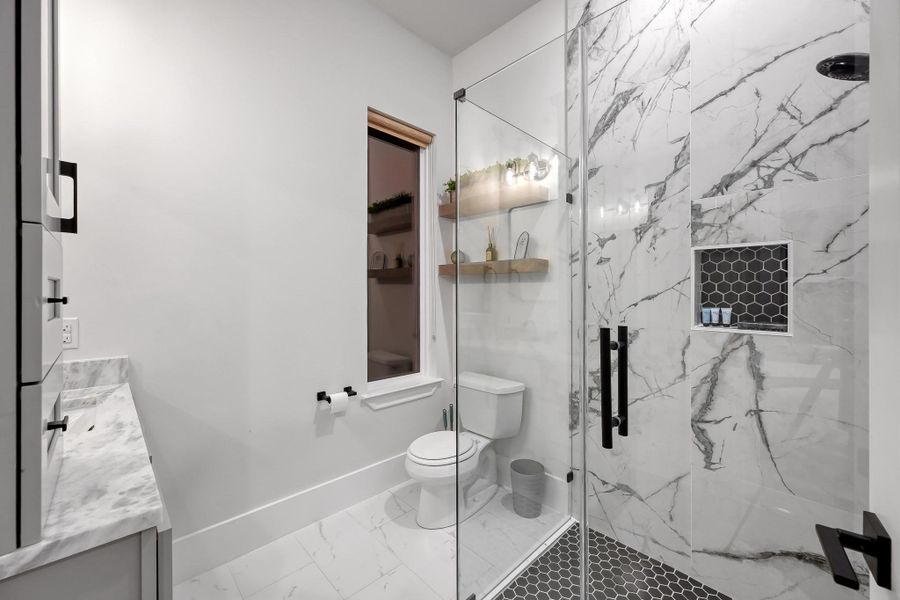 Full bath for the Casita