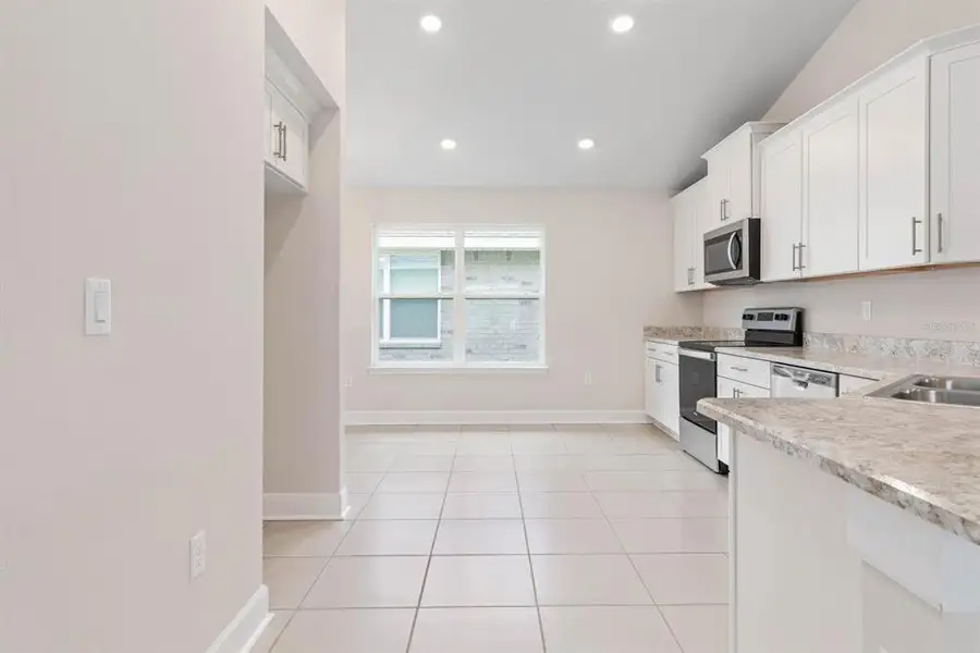 Furnished interior view inside a new home in , Palm Coast (Image 4).