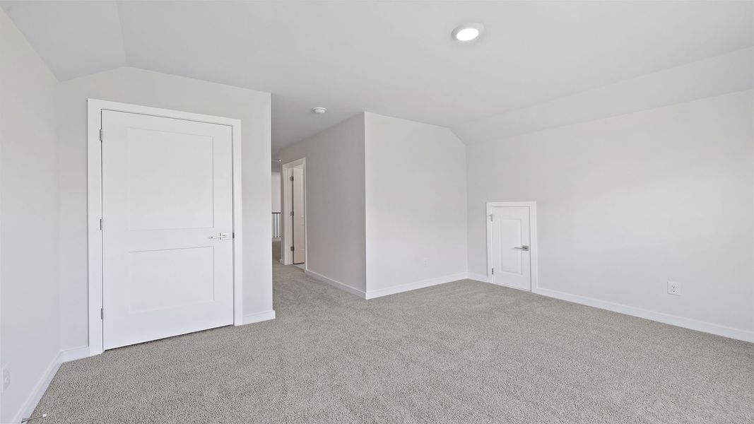 Representative unfurnished interior of a home built from the Bristol by D.R. Horton in Harrison Valley, Simpsonville (Image 36).