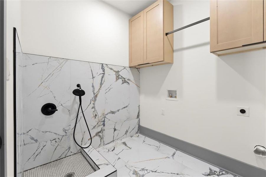 Close-up of interior finishes inside a home in , Decatur (Image 20).