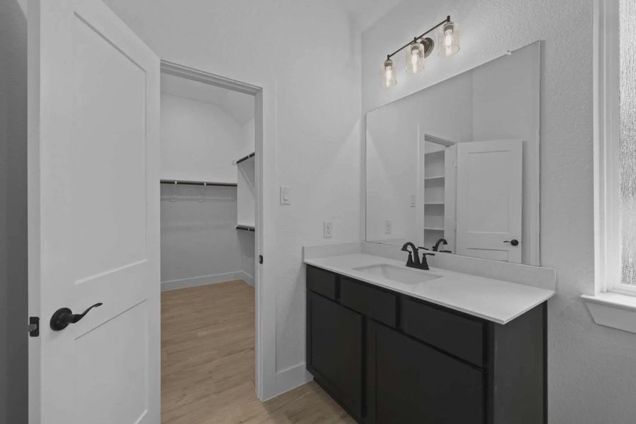 Representative furnished interior of a home built from the San Francisco by Chesmar Homes in The Woodlands Hills, Willis (Image 16). Representative furnished interior of a home built from the San Francisco by Chesmar Homes in The Woodlands Hills, Willis (Image 16).