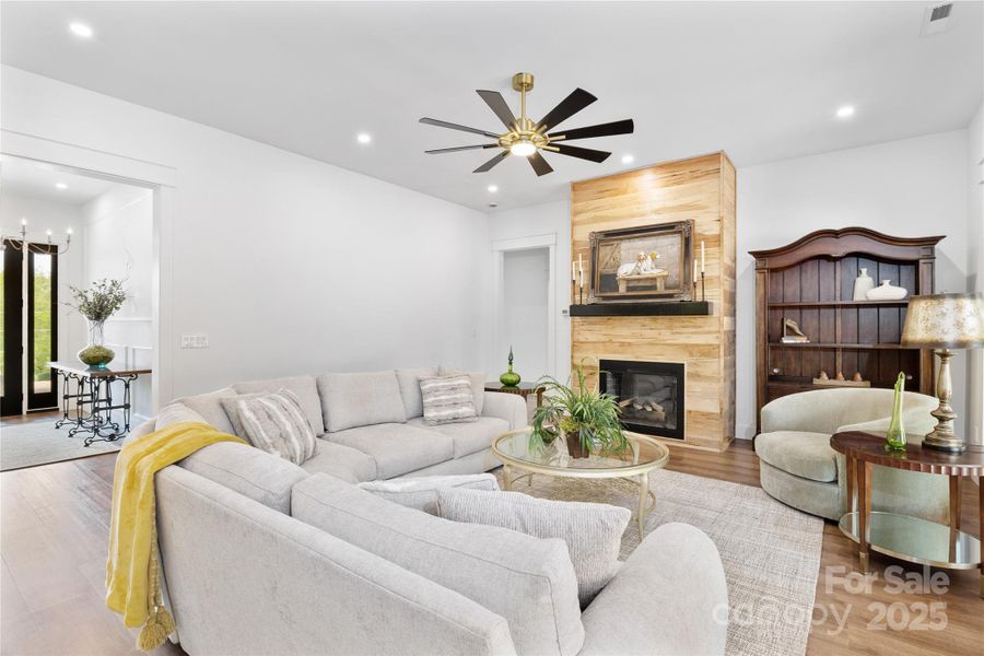 Furnished interior view inside a new home in , Hendersonville (Image 5). Furnished interior view inside a new home in , Hendersonville (Image 5).