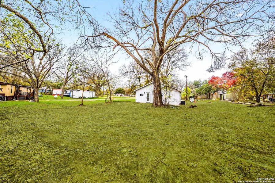 Natural landscape and outdoor views near  in Seguin (Image 28).