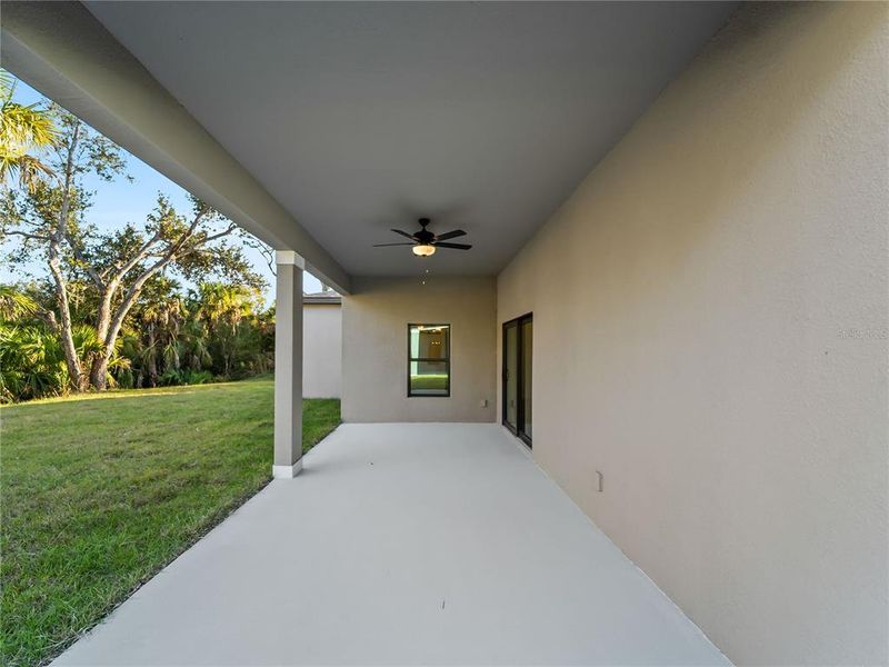 Exterior details and patio area of a home in , North Port (Image 3).