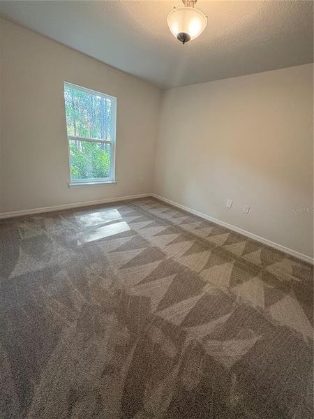Spacious, unfurnished interior of a new home in , Citrus Springs (Image 14).