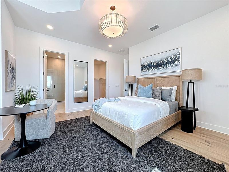 Furnished interior view inside a new home in , Bradenton (Image 10).