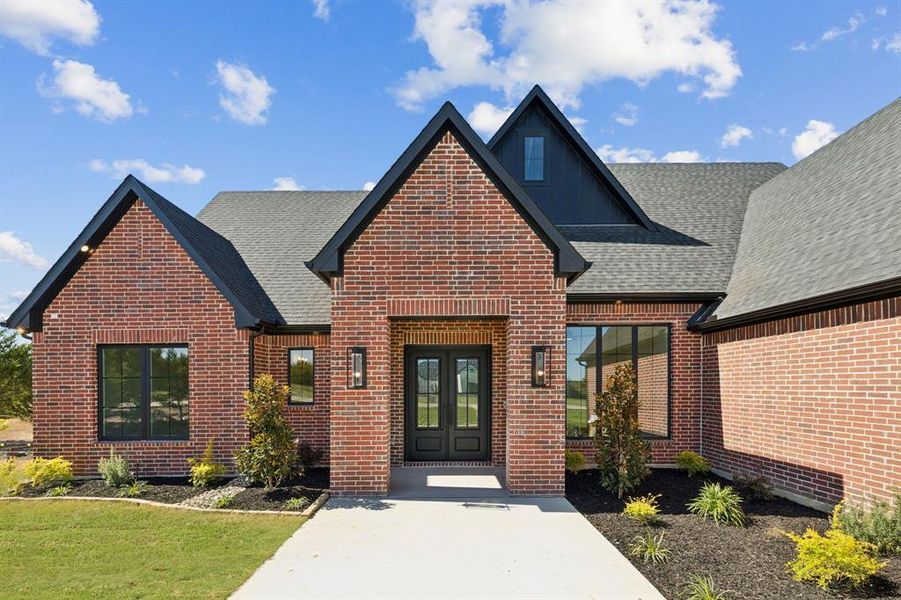 Exterior details and patio area of a home in , Waxahachie (Image 2). Exterior details and patio area of a home in , Waxahachie (Image 2).