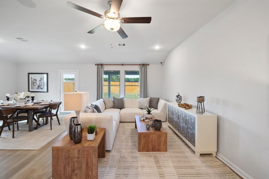 Lexington Heights Model Home - Golden - Family Room Lexington Heights Model Home - Golden - Family Room