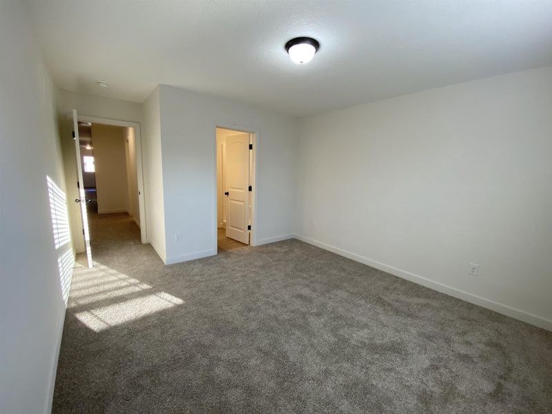Spacious, unfurnished interior of a new home in Gentry Place, Spartanburg (Image 19).