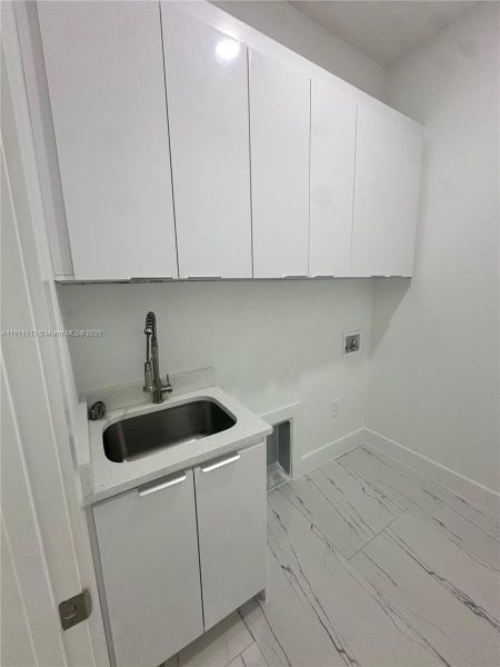 Image 19 of a home in . Image 19 of a home in .