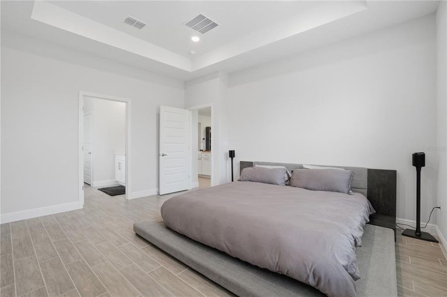 Furnished interior view inside a new home in Waterleigh, Winter Garden (Image 28).