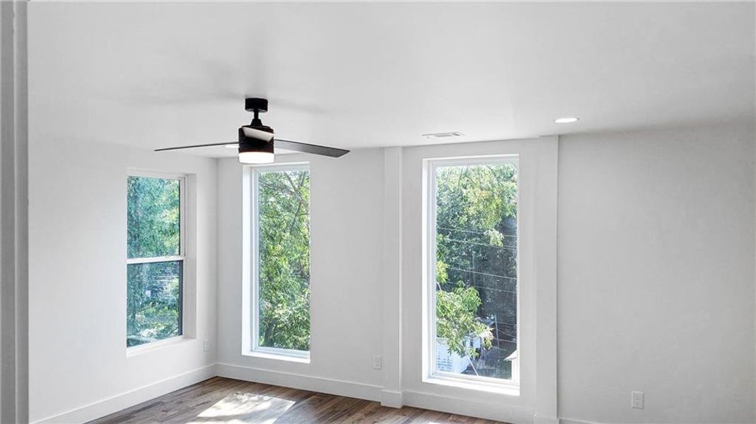 Spacious, unfurnished interior of a new home in , Atlanta (Image 16). Spacious, unfurnished interior of a new home in , Atlanta (Image 16).