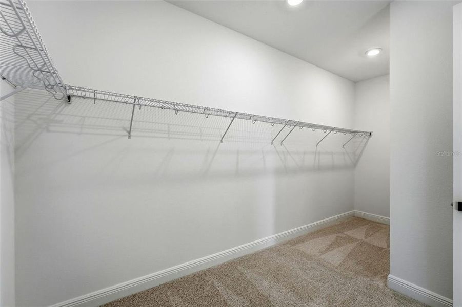 Spacious, unfurnished interior of a new home in Acuera Estates, Apopka (Image 33).