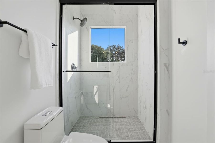 Furnished interior view inside a new home in , Orlando (Image 34).