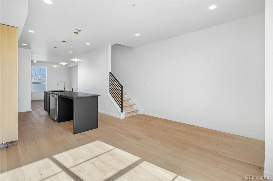 Spacious, unfurnished interior of a new home in , Denver (Image 35).